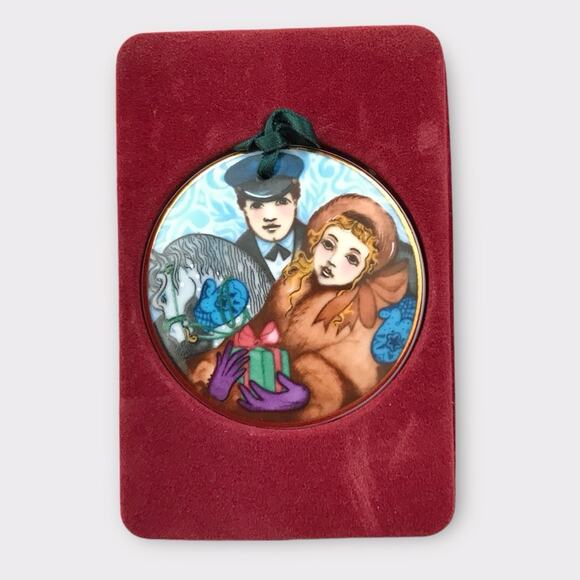 Royal Copenhagen Porcelain Ornament Christmas Shopping Denmark Vintage 1992 - Picture 2 of 7